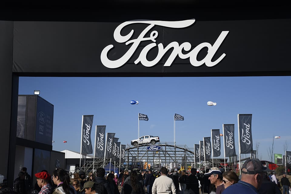 Con un imponente stand y el despliegue de toda su línea de vehículos, Ford presente una vez más como sponsor oficial de AgroActiva